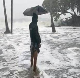 திட்வா' புயல்: தமிழகக் கடலோர மாவட்டங்களில் கனமழை